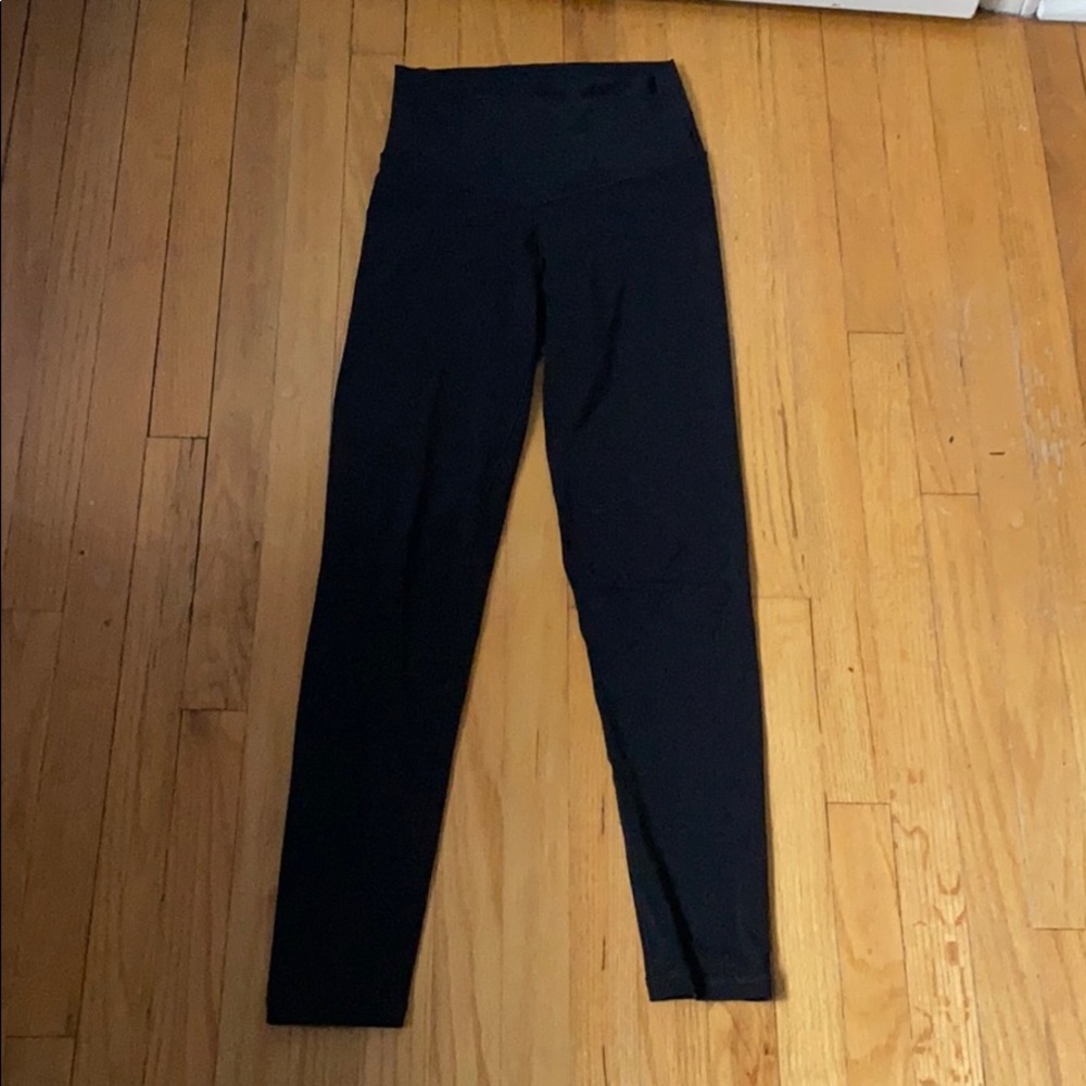 High waisted black leggings